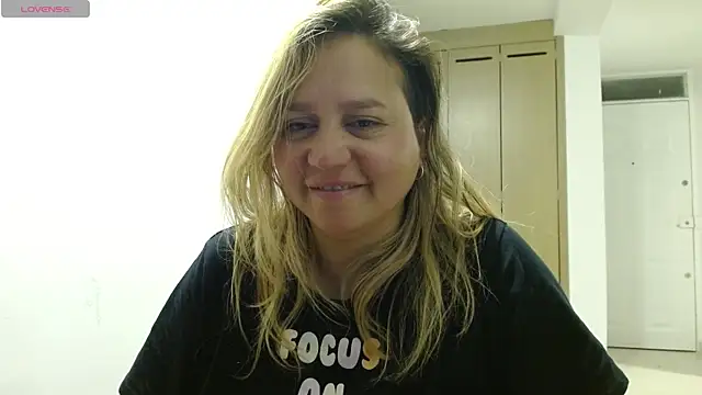 LauraReeves