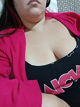 Paolaa_hoot live cam on StripChat