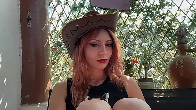 karo123421 live cam on StripChat