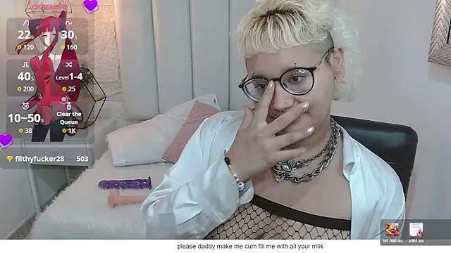 Echypyon_ live cam on StripChat