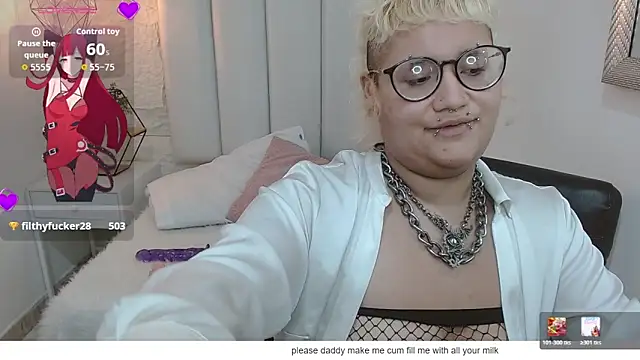 Echypyon_ live cam on StripChat