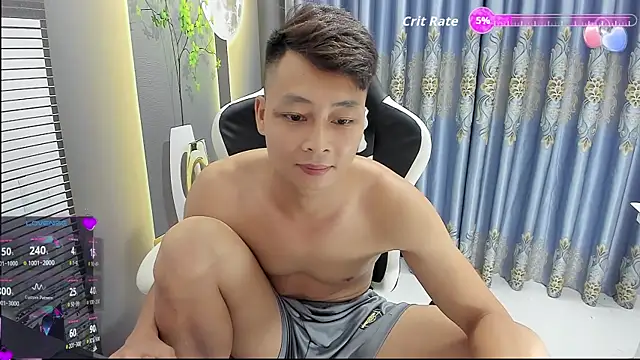 Naughty___asian live cam on StripChat