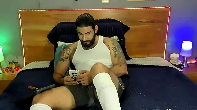 Prometeo-grizzly live cam on StripChat
