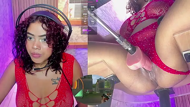 NinaCapelli live cam on StripChat