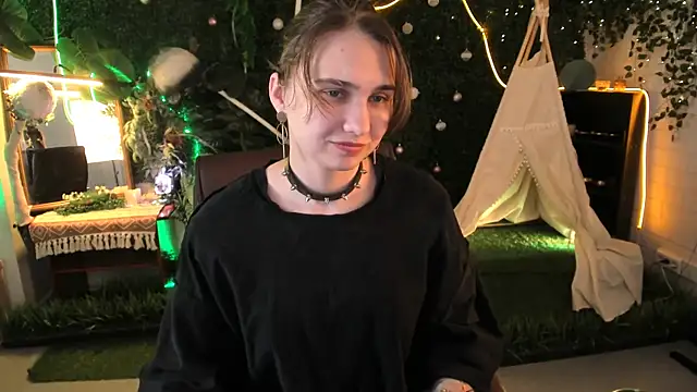 TessaMill live cam on StripChat