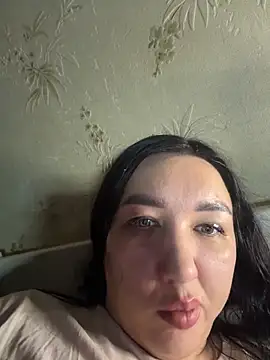 Naughtbaby_2025 webcam