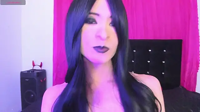 cutenaked_8 webcam