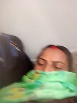 Hot_Seema83 webcam