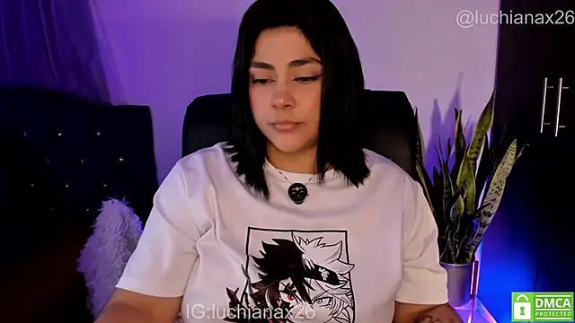 lucy26_ webcam