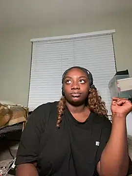 LillShayy webcam