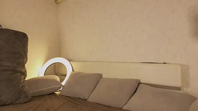 FoxFever webcam