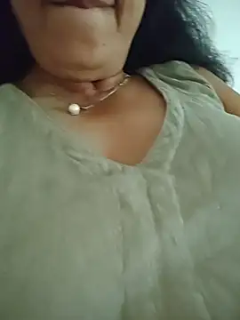 NakedMILFx webcam