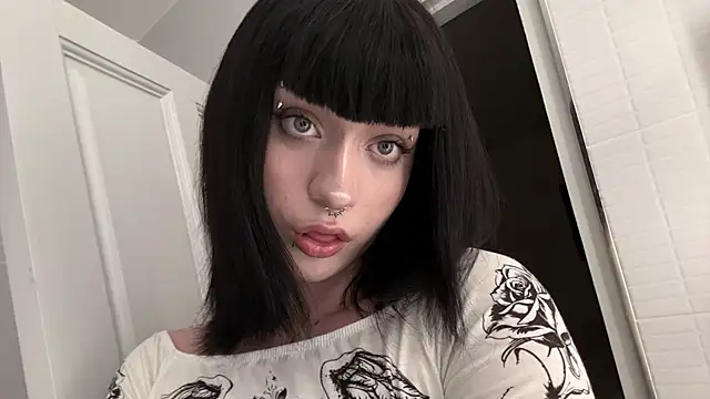 Vailyreb_ webcam