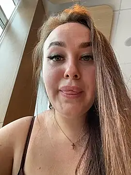 kirasunshine (F young) - lick nipples