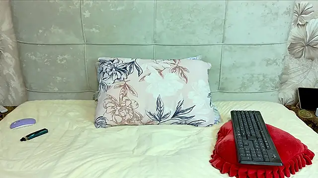 prettyhairyblonde (F milf) - :heart:Make me cum hard:heart: