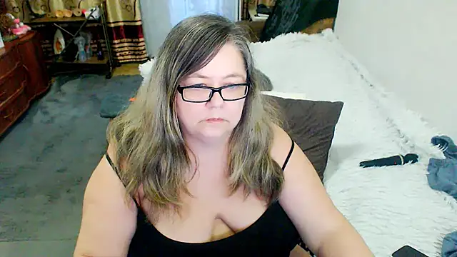 sex2 (F mature) - naked, squirt