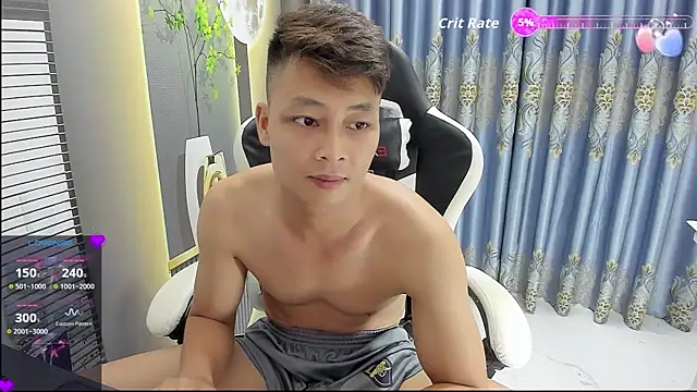 Naughty___asian webcam