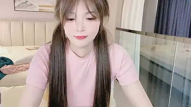 Annnnqi-77 webcam