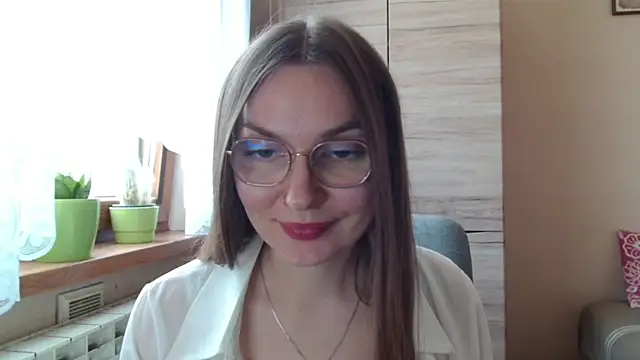 LooveELLYx live cam on StripChat