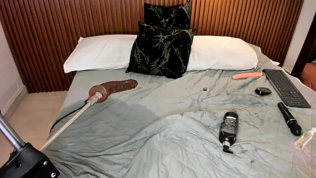 _mishelle webcam