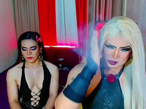 Wildest_Slave_Huntress webcam