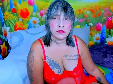 indianroxy webcam