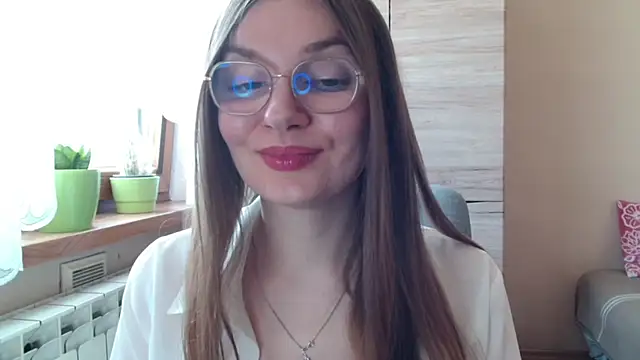 LooveELLYx webcam
