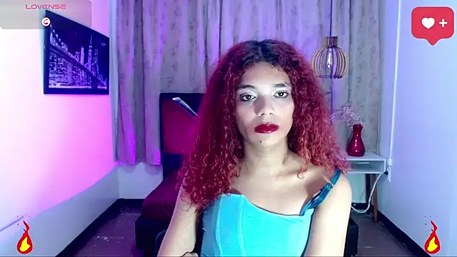 luisa__torres webcam