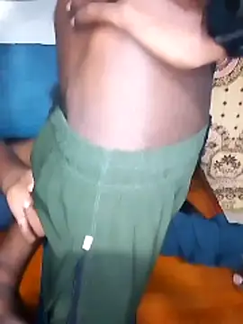 Tinku_1324 webcam