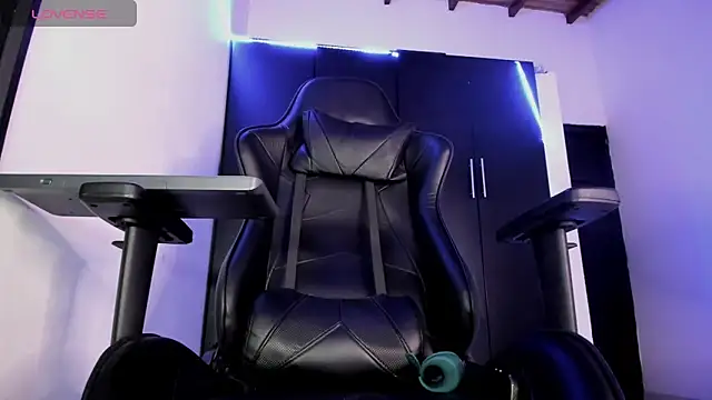 Liam_Mateo webcam