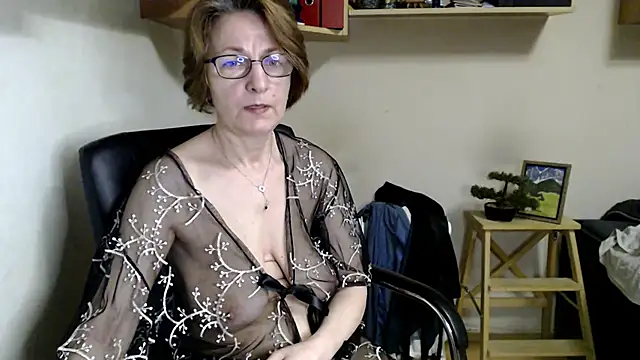 katemodel webcam