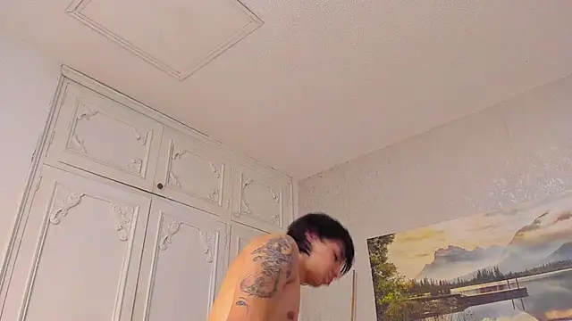 tyler_durten (M twink) - 💥💥  EXPLOSIVE CUM 💥💥🍆💦💦