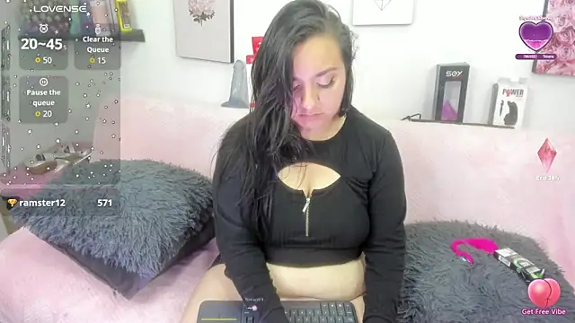 Lele_669 webcam