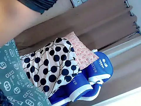 Ur_Goddes_Barbie webcam