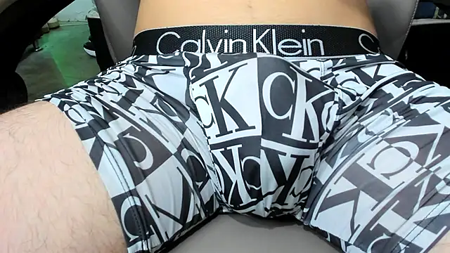 babyted272 live cam on StripChat