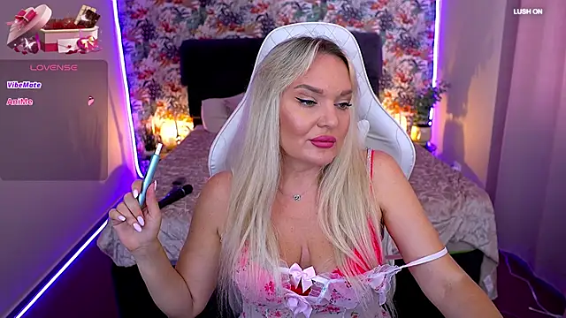 MissyMartinez webcam