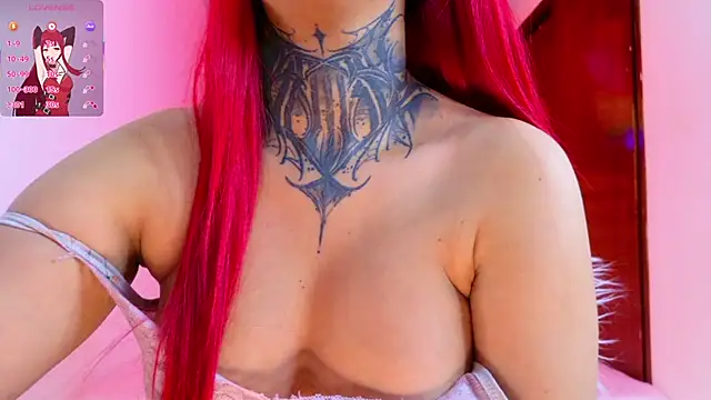 meghan_nill webcam