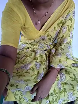 Chitti_Chilaka_Telugu live cam on StripChat