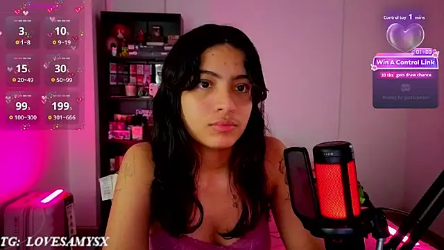 Lovelyamyy webcam