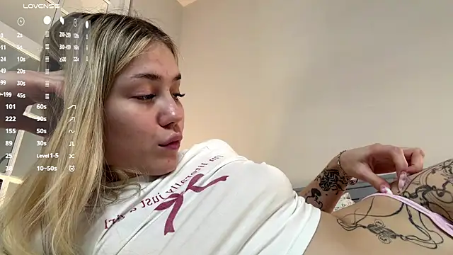 LilianBenskin webcam