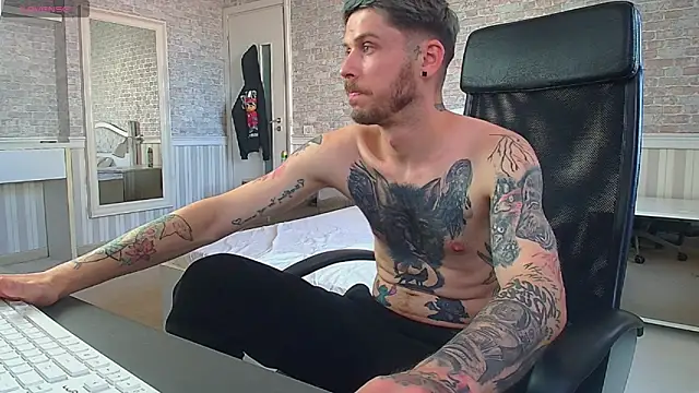 JonahShaw webcam