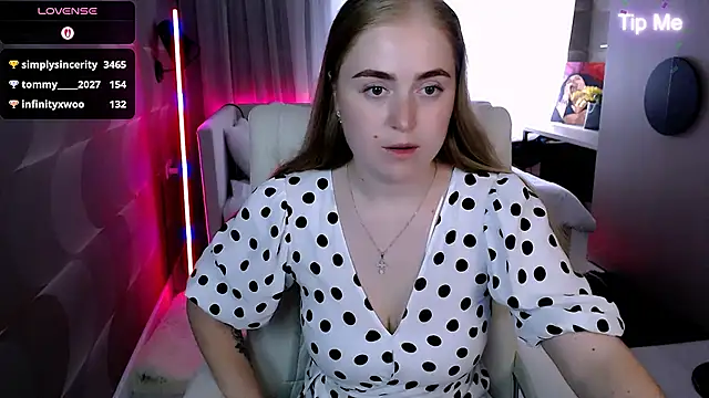 Kate_Moan webcam