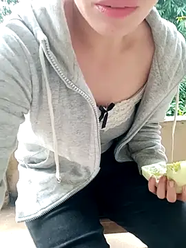 little-effy webcam