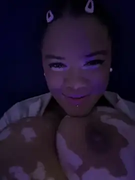 Antonella_03s webcam