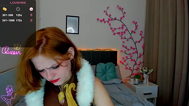 DellaRows webcam