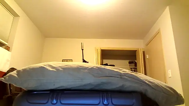 KinkyKittyBoy webcam
