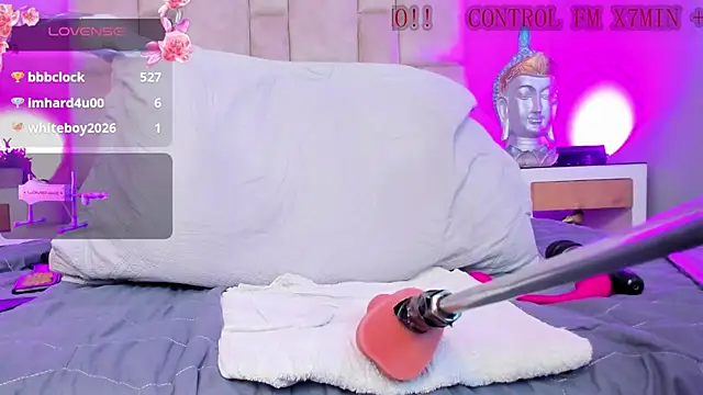 Scarlet__69 webcam