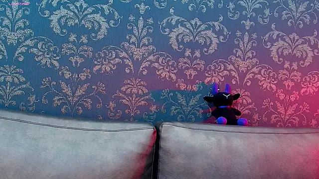 NozomiMaki webcam