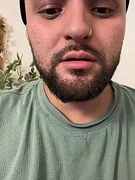 thomasdavila live cam on StripChat