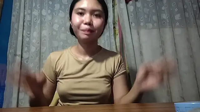 ThanhKalinowski webcam